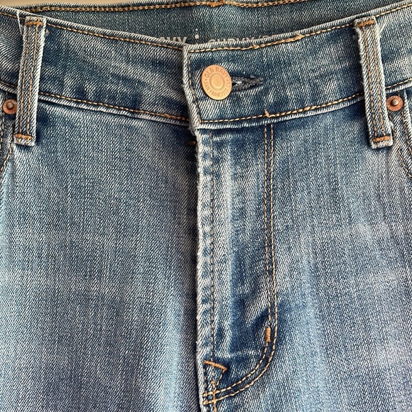 Blue Jeans Curvy Mid Rise - Picture 4 of 9